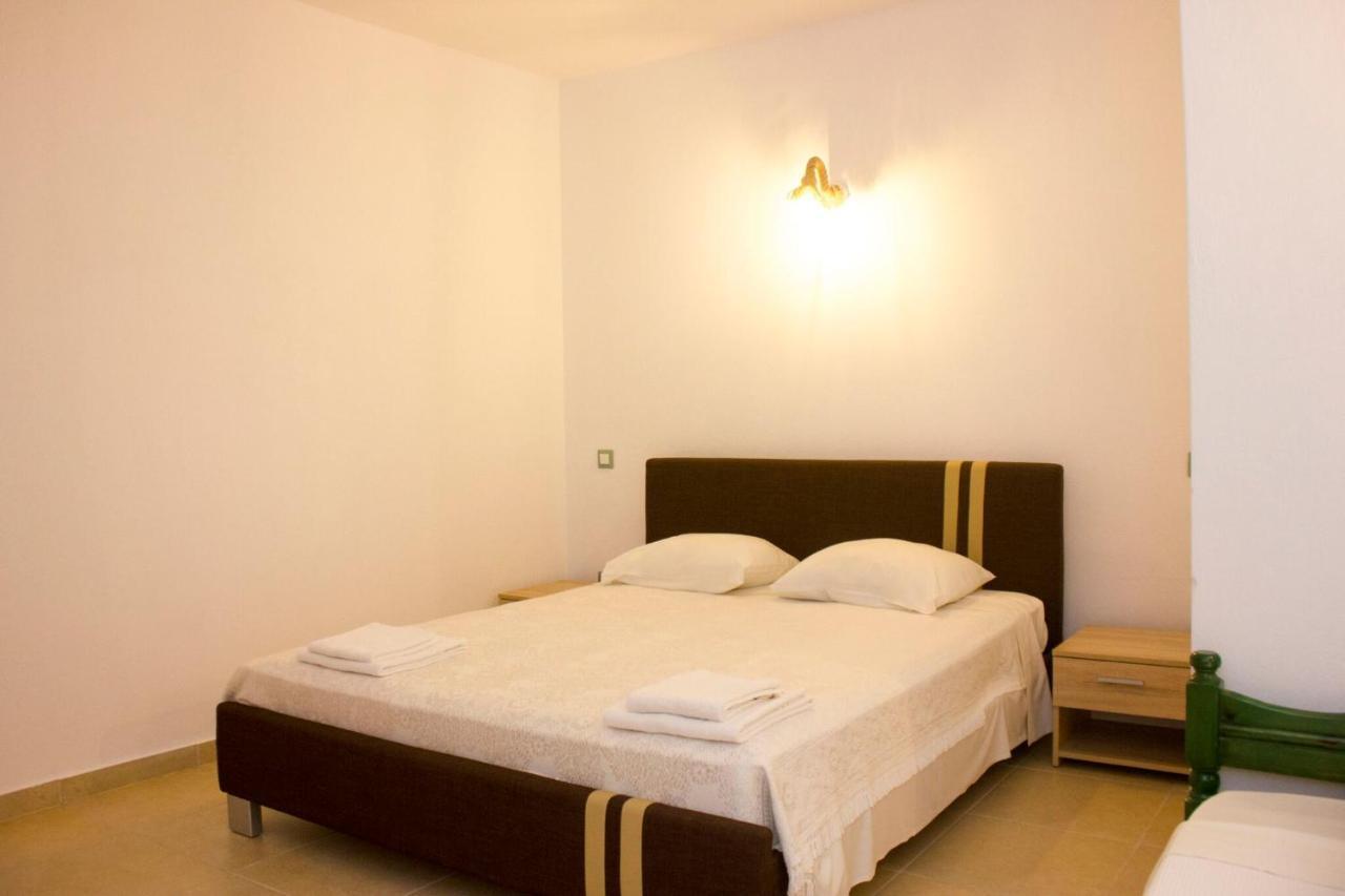 Sahas Apartments Mykonos Town Buitenkant foto